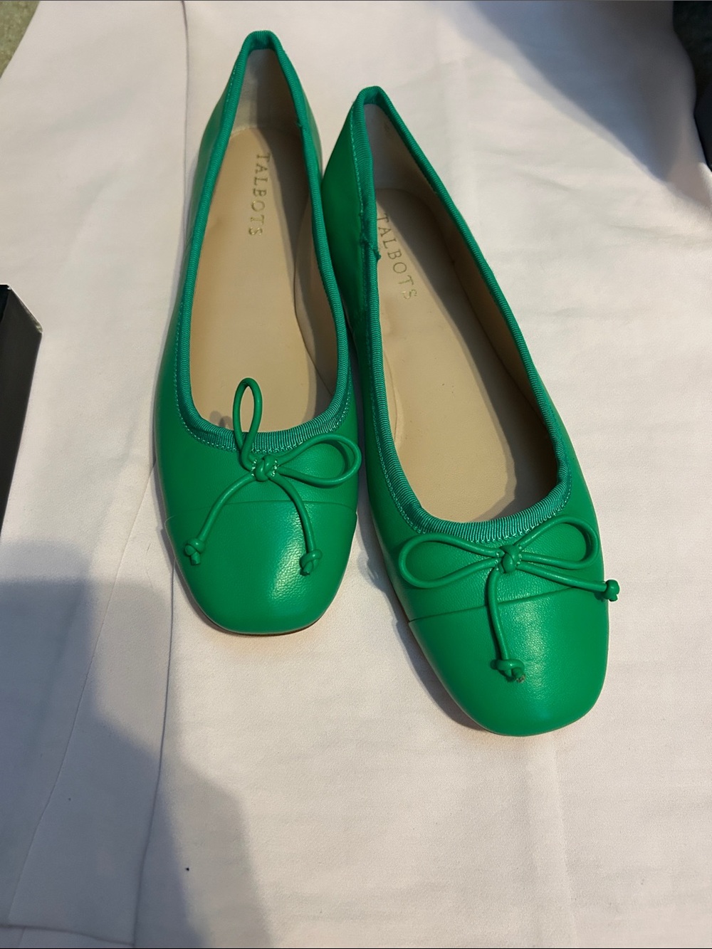 Talbots Emerald Green Leather Bow Ballet Flats